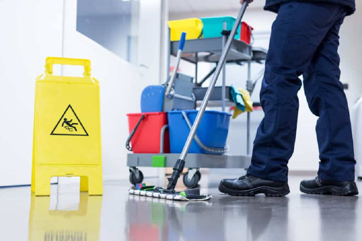 Cleaning Service04