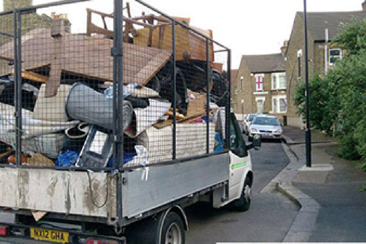Rubbish Removal Services04